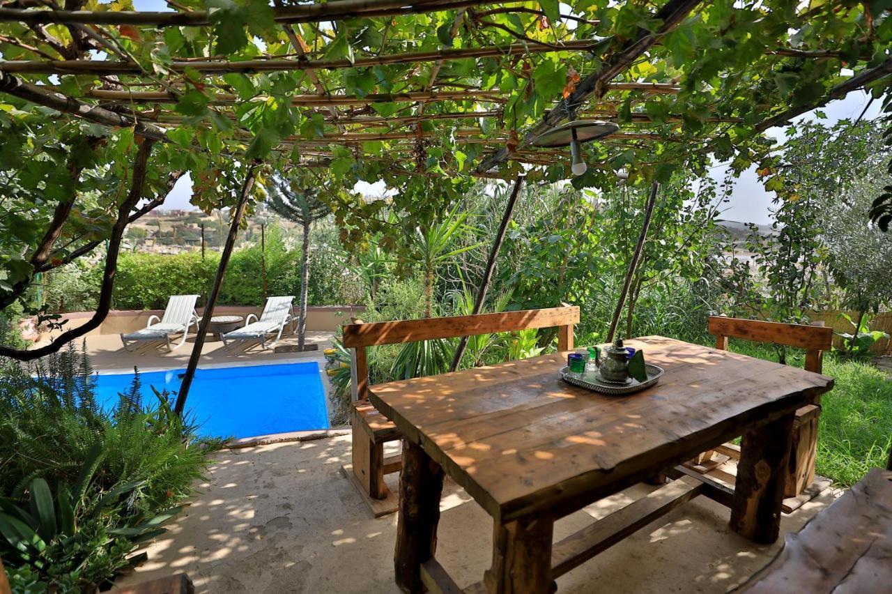 Riad Avec Terrasse Privee Et Piscine Partagee A 300M Fez Eksteriør billede