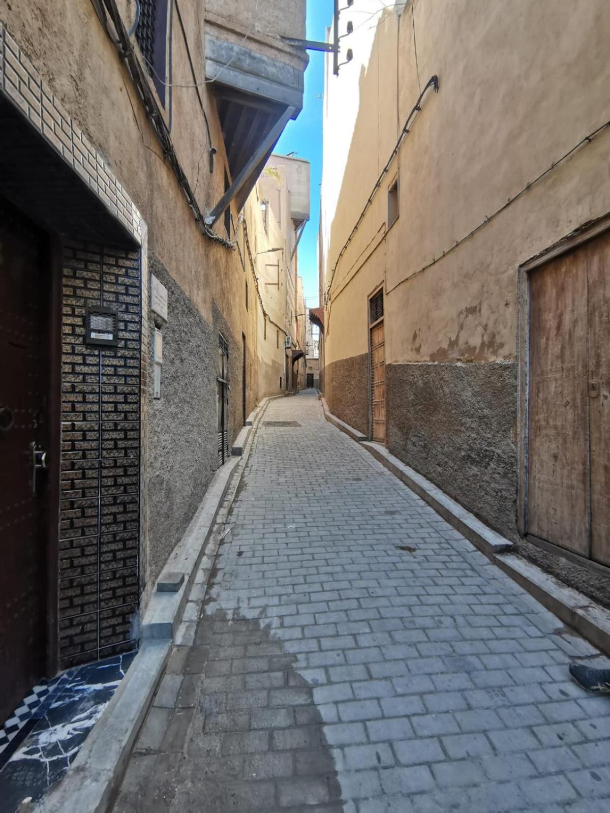 Riad Avec Terrasse Privee Et Piscine Partagee A 300M Fez Eksteriør billede