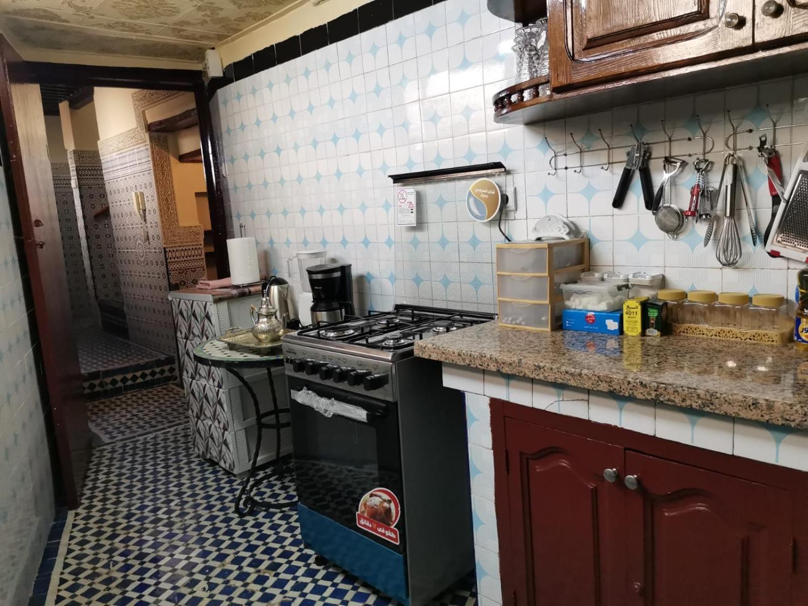 Riad Avec Terrasse Privee Et Piscine Partagee A 300M Fez Eksteriør billede